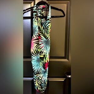 NEW Tropical Print Sleeveless Dress size Medium